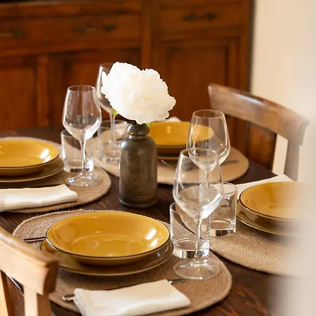 Terrace Over - By Myhomeincomo *