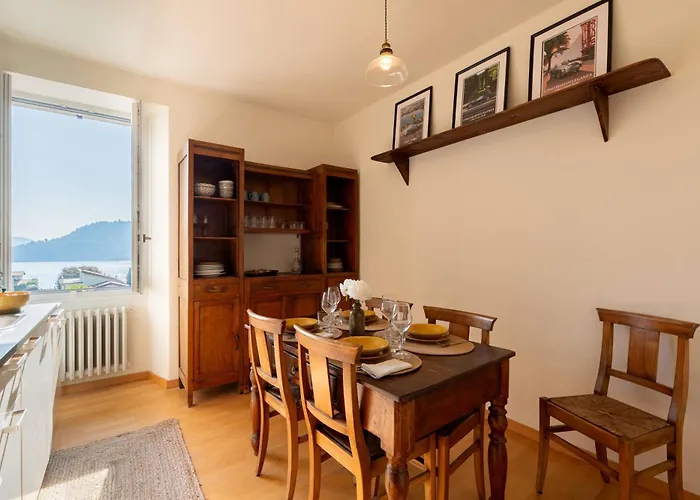 Terrace Over - By Myhomeincomo Apartmán