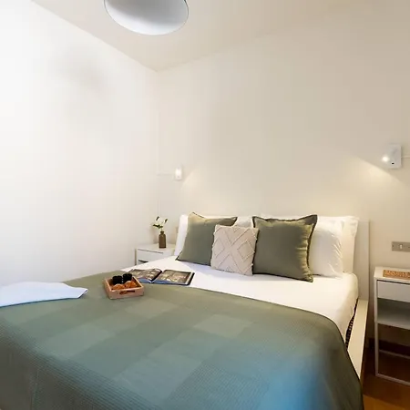 Terrace Over - By Myhomeincomo Torno